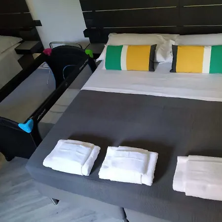 Lisauro Fieschi Apartamento Génova